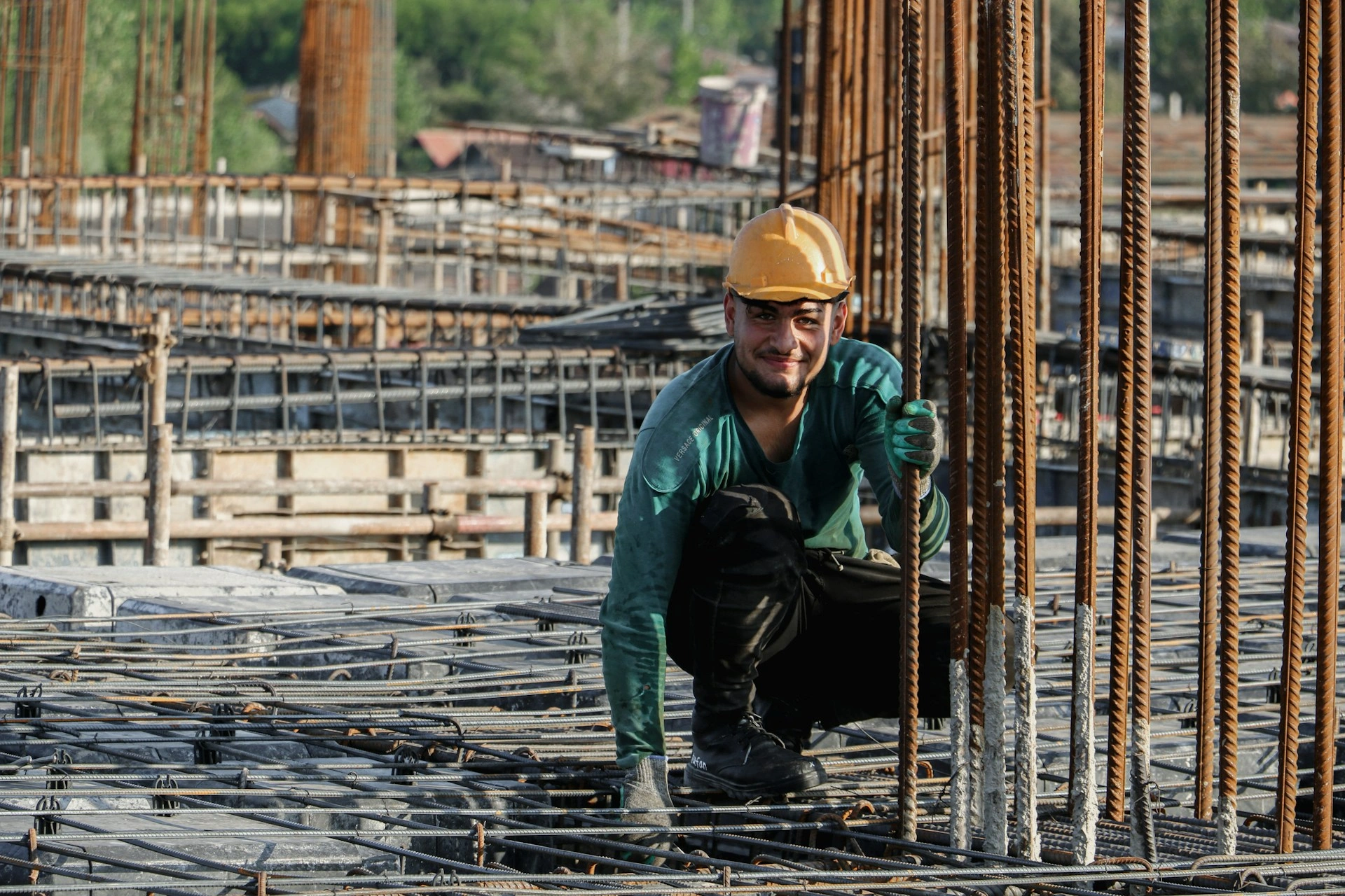 Kenapa Hammer Test Saja Kadang Tidak Cukup untuk Inspeksi Beton?